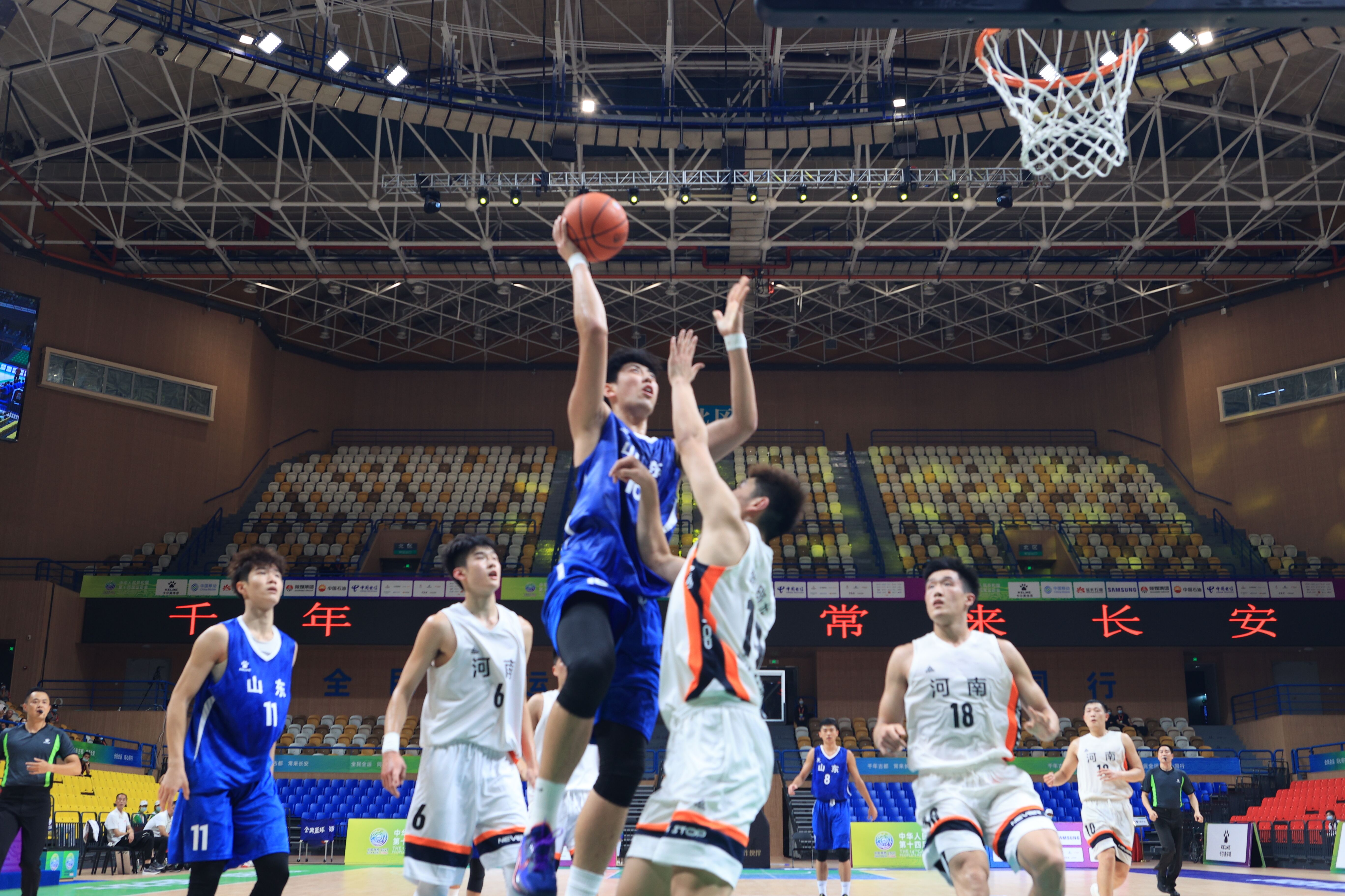 补强边路防 补强边路防